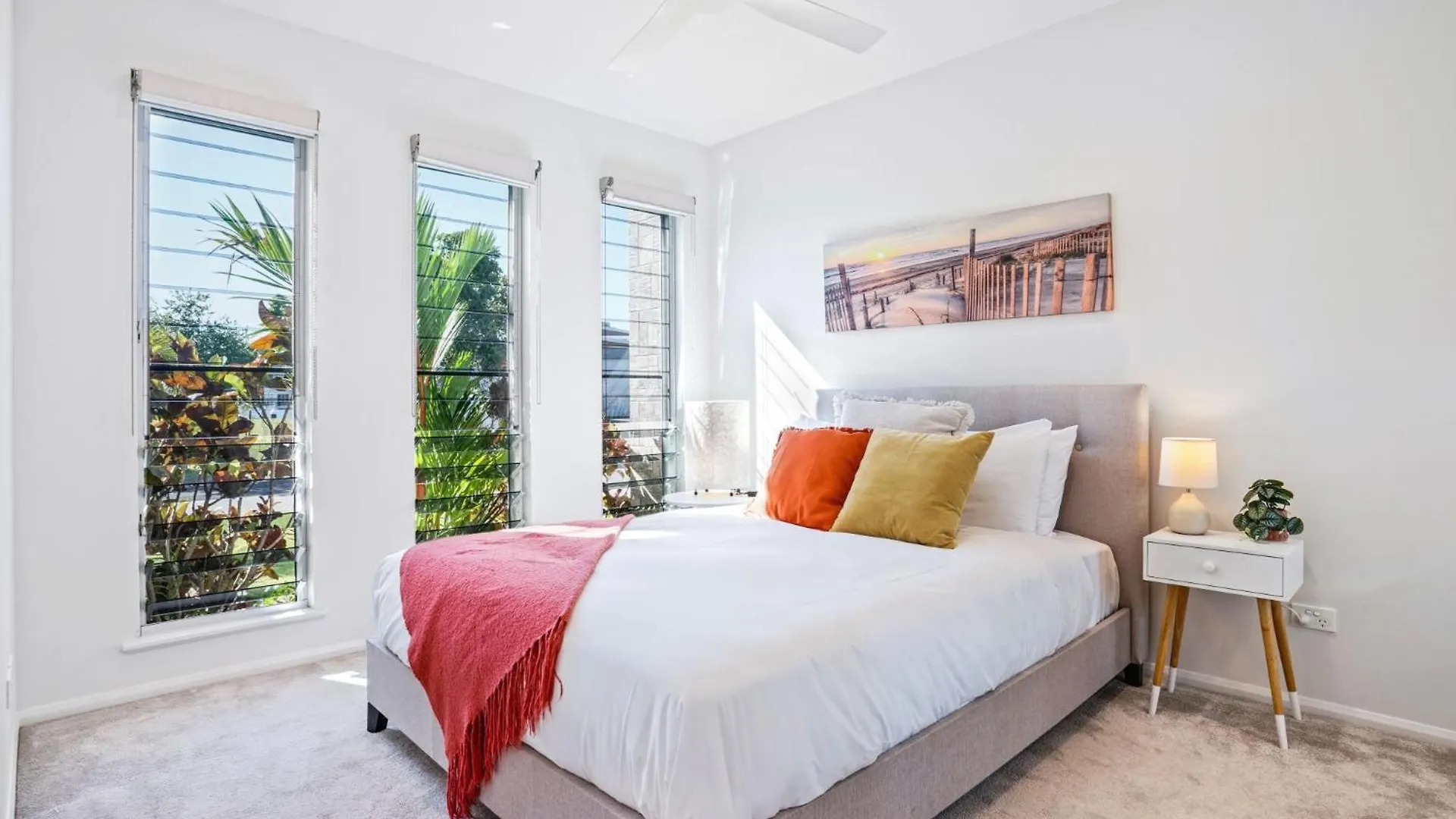 Bluewater Escape At Harbour Drive Villa Yorkeys Knob Holiday home